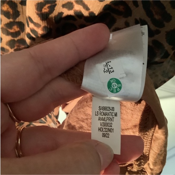 Old Navy leopard print sheer overlay long sleeve dress - Picture 10 of 11